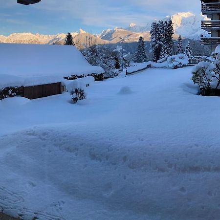 Апартаменты La Marmotte: Vue Mont Blanc, Terrasse, Parking Комблу Экстерьер фото